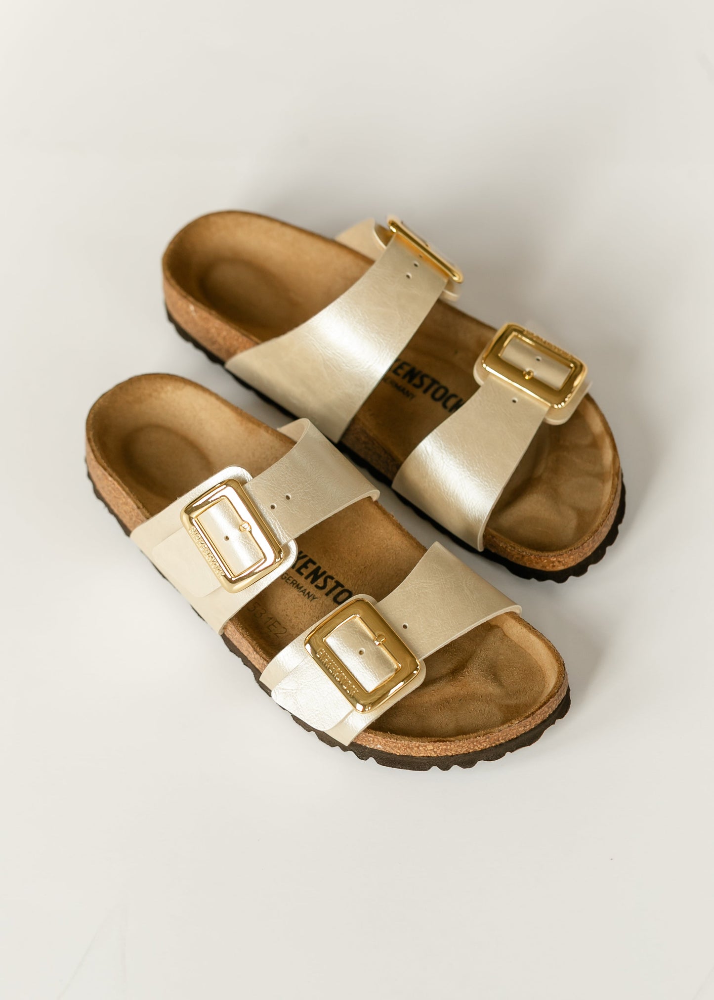 Birkenstock® Sydney Luxe Buckle Sandal