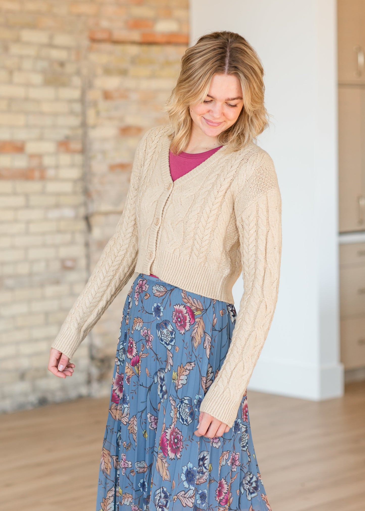 Camreigh Button Up Cropped Cardigan - FINAL SALE