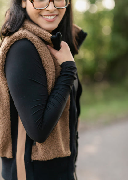 elan Faux Sherpa Zip-up Vest