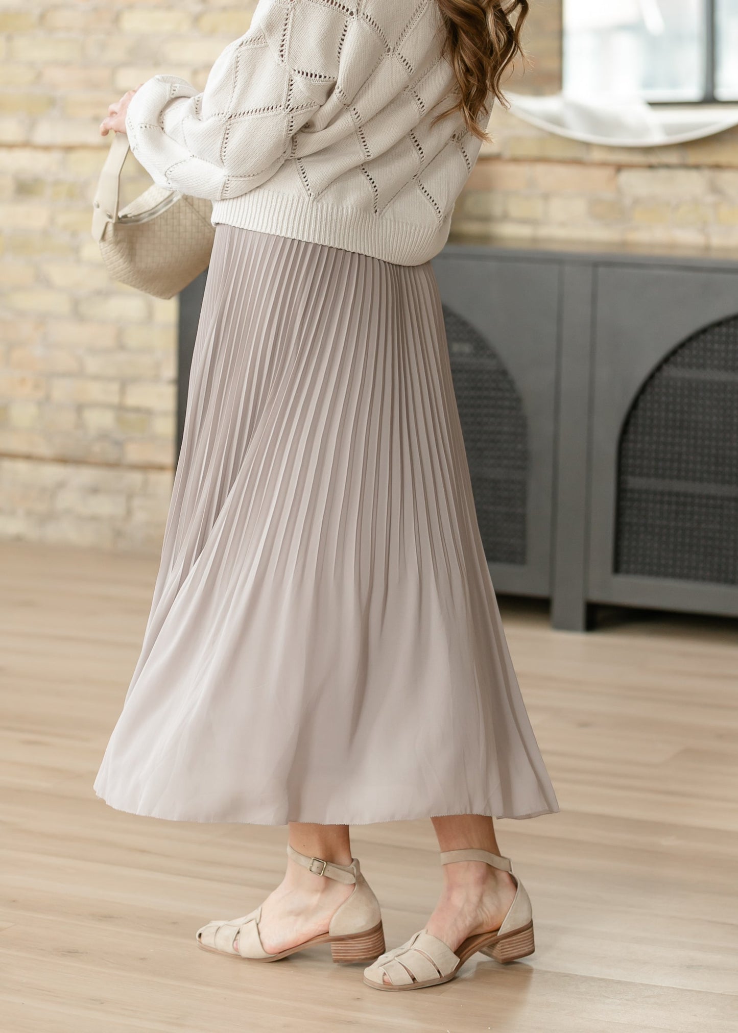 Flowy Pleated Maxi Skirt