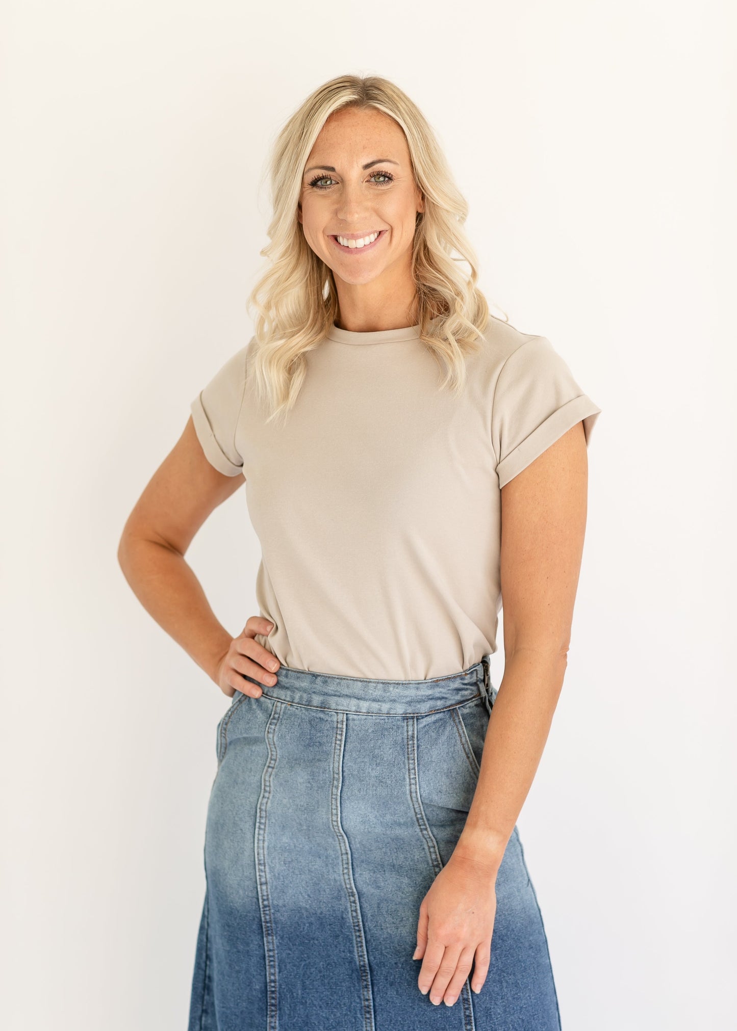 Short Sleeve Essential Basic Tee - FINAL SALE