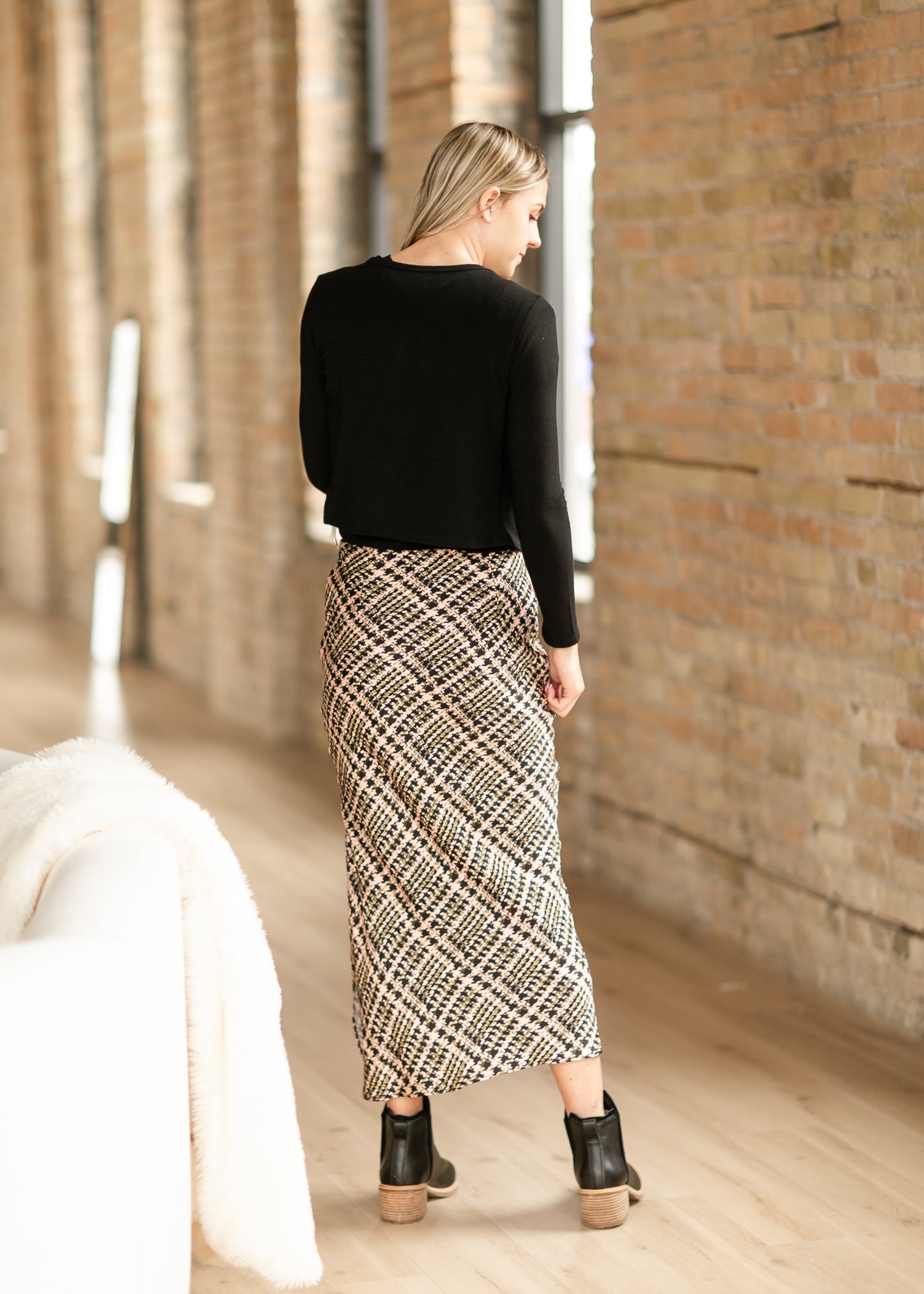 Single Button Lightweight Knit Cardigan - FINAL SALE