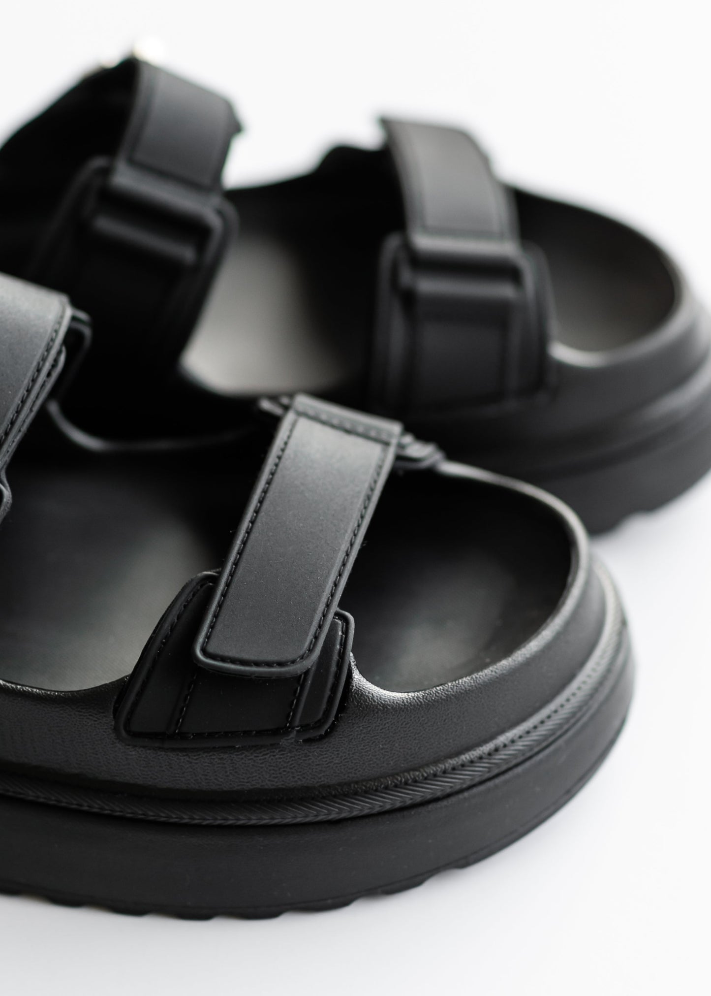 Steve Madden® Bigschmona Jelly Black Platform Slide Sandal - FINAL SALE